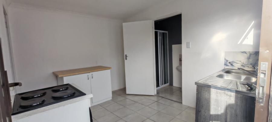 1 Bedroom Property for Sale in Electric City Western Cape